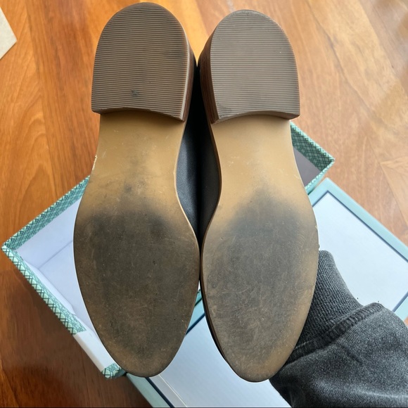 Susina Kellen Almond Toe Loafer - Picture 4 of 4